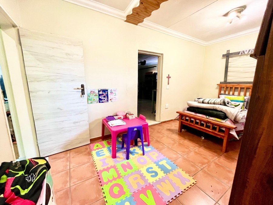 4 Bedroom Property for Sale in Safari Gardens North West